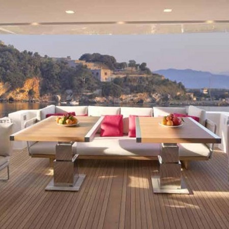 spacious deck lounge