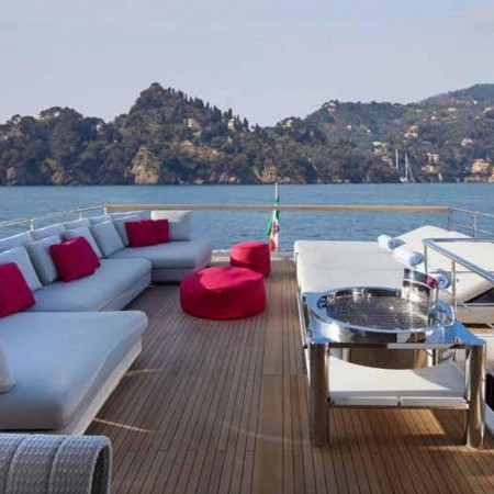 spacious deck lounge