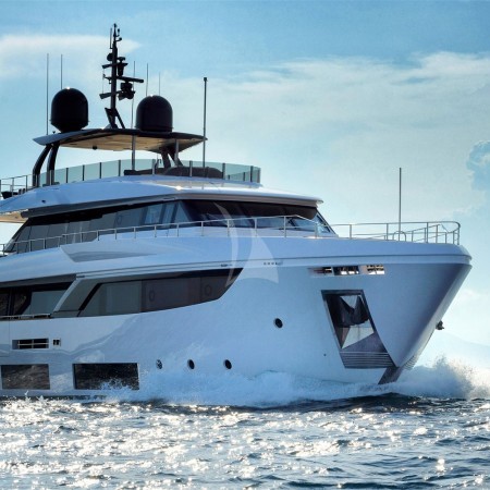 Haiami yacht charter