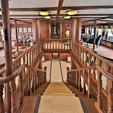 halas 71 yacht interior