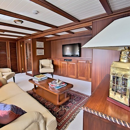 cabin of Halas 71 yacht in Turkey