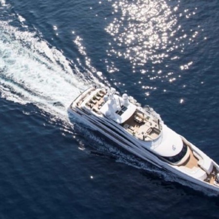 aerial view Illusion V yacht