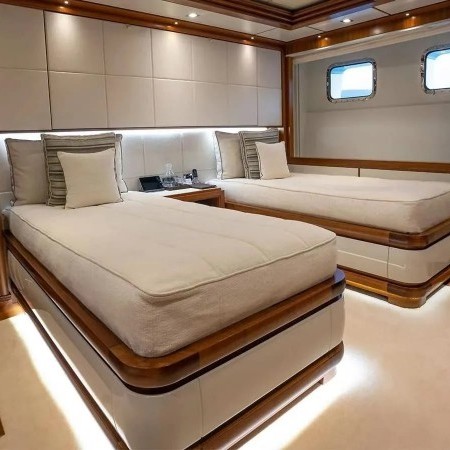 twin cabin fo 2 charter guests