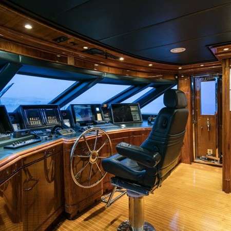 Jaan yacht Captain's bridge