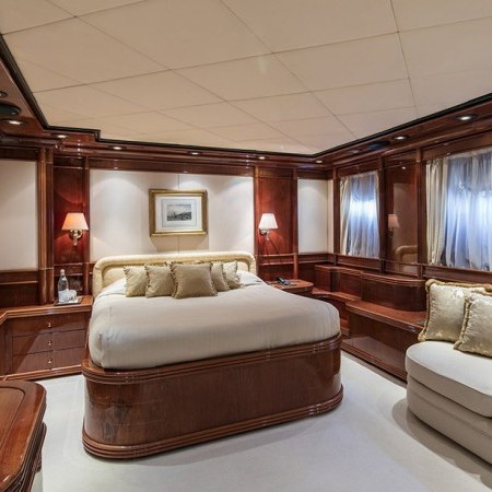 Jaan yacht Master cabin