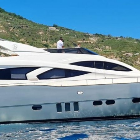 JOY Yacht Charter | 24m Filippetti