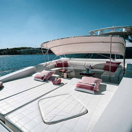 Greece yacht charter