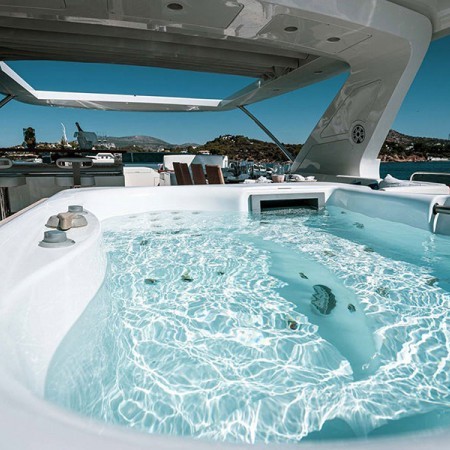 yacht charter with Jacuzzi Greece
