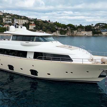 double cabin on La Pausa yacht charter