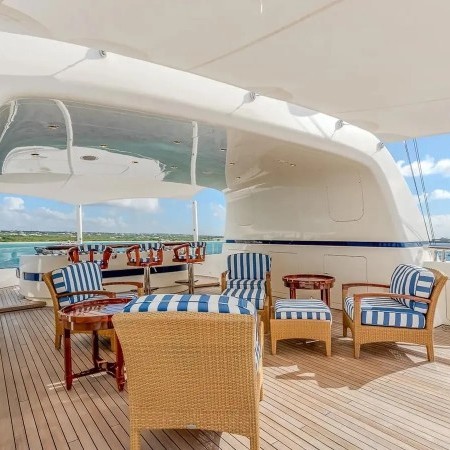 Lady Kathryn V yacht charter