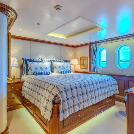 double cabin on Kathryn V