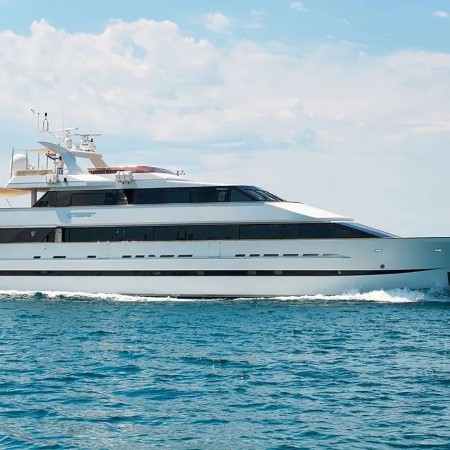 Ladyship superyacht - Heesen yacht charter