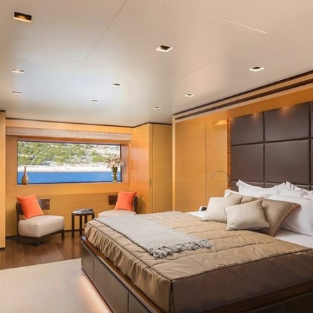 double cabin on Lammouche yacht charter