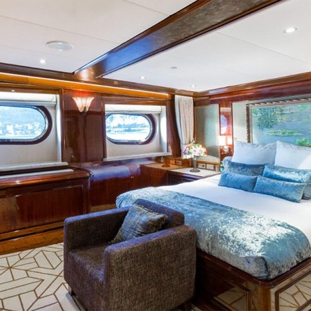 Expedition yacht Legend cabin