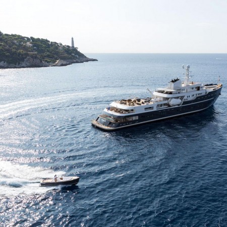 Legend yacht charter