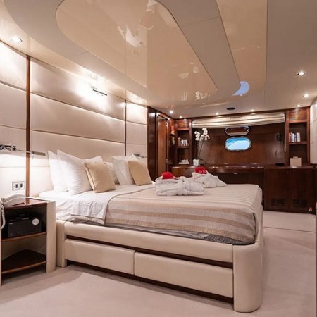 cabin for 2 charter guests on Let It Be