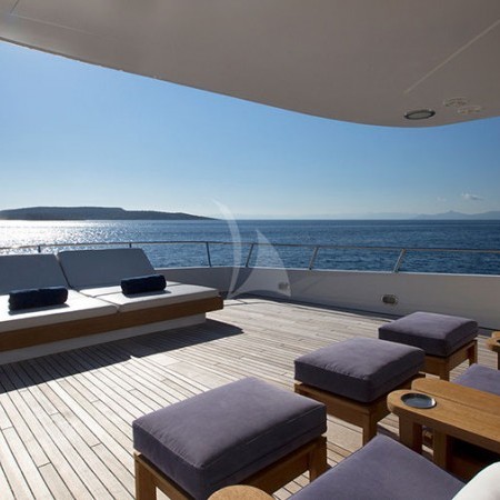 deck lounge on Libra Y