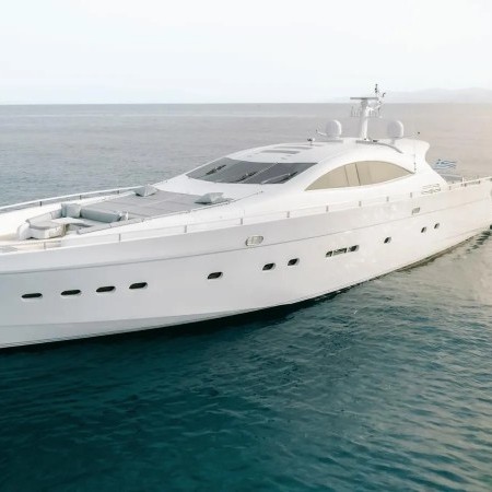 MAC Yacht charter