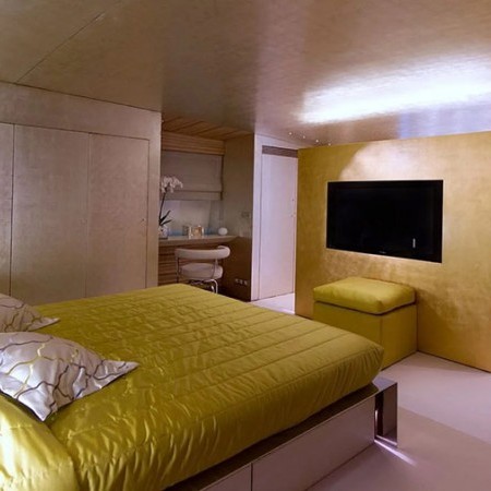 Mabrouk yacht cabin