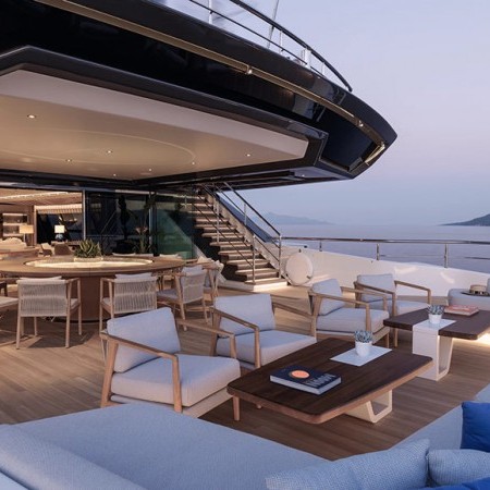 deck lounge