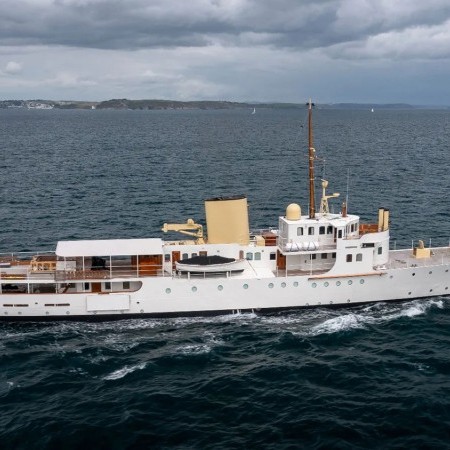 Marala - Camper & Nicholsons yacht charter