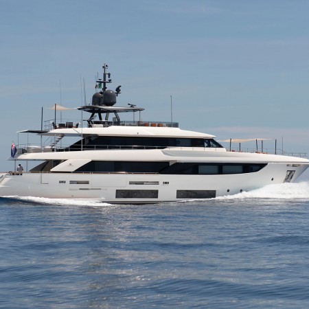 Maria Theresa - Ferretti yacht charter