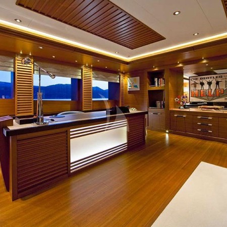 mary jean II yacht Greece