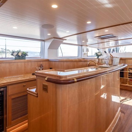 Maximus sailing yacht interior