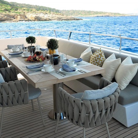 deck alfresco dining