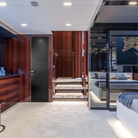 MONTENAPO Yacht Charter | Riva 26.92m