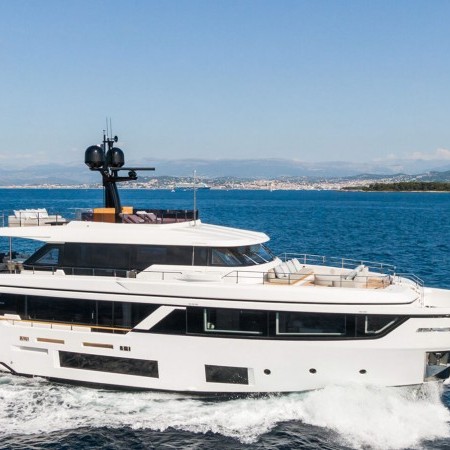 MRS L Yacht | Luxury Superyacht Charter