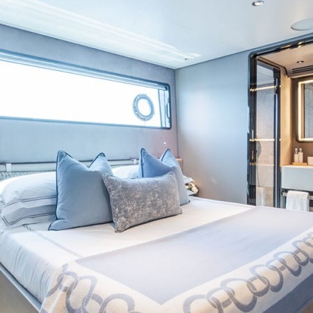 double cabin at Mrs L yacht