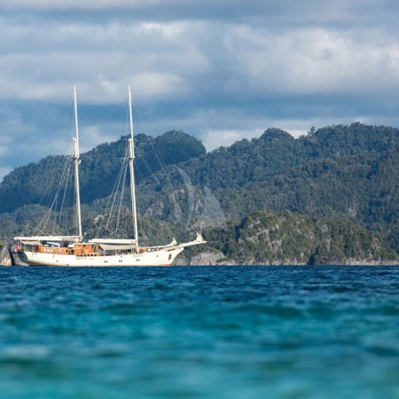 Mutiara Laut yacht