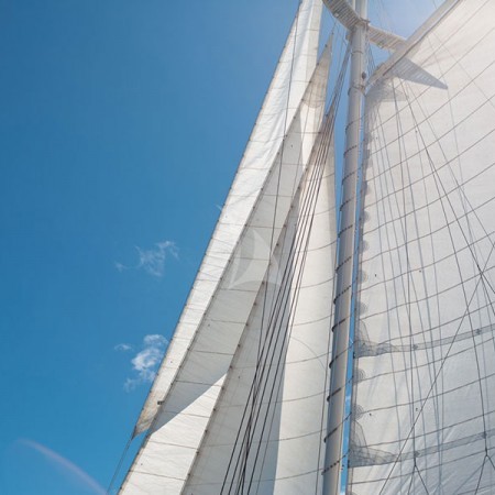 mutiara laut sailing yacht