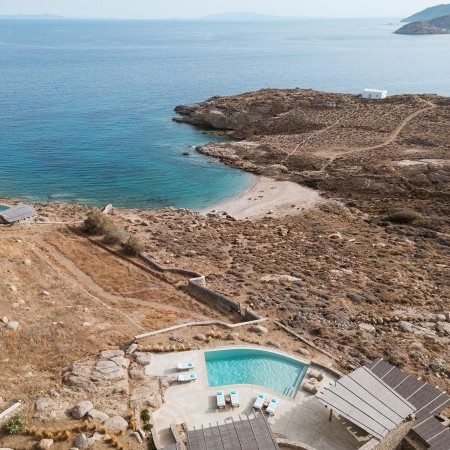 beach villa Natura Mykonos