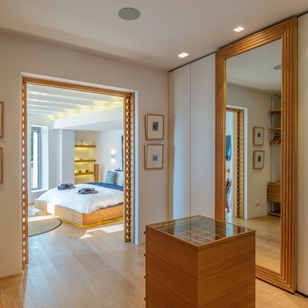 bedroom with ensuite closet