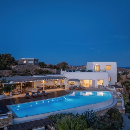 Villa Maya Mykonos at night