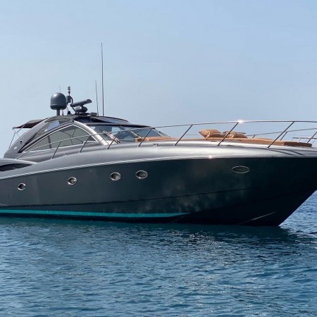 Sunseeker yacht Mykonos