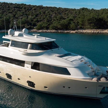 FRIEND'S BOAT Yacht Charter | Ferretti in Croatia