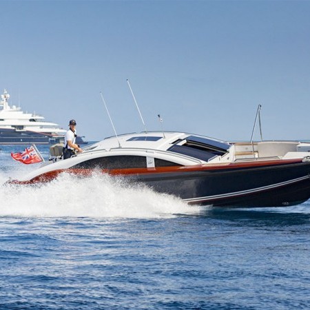 luxury super yacht charter