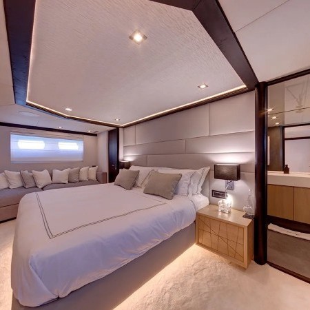 double cabin at Noema yacht charter