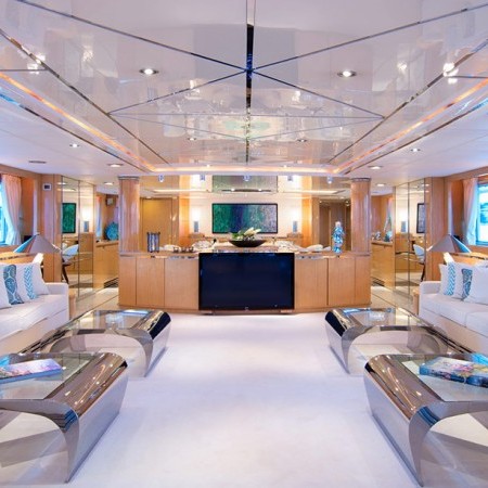 O'Natalina yacht main salon