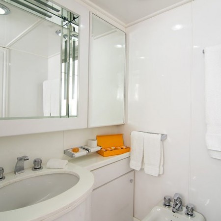 ensuite bathroom