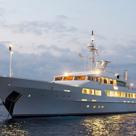 O' Natalina yacht charter