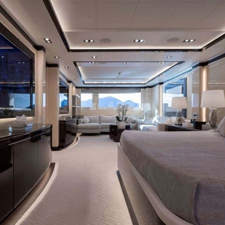 cabin on O'ptasia yacht charter