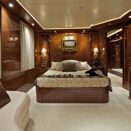 O'Rion yacht cabin