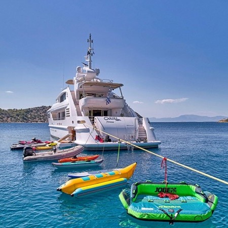 OAsis yacht water toys