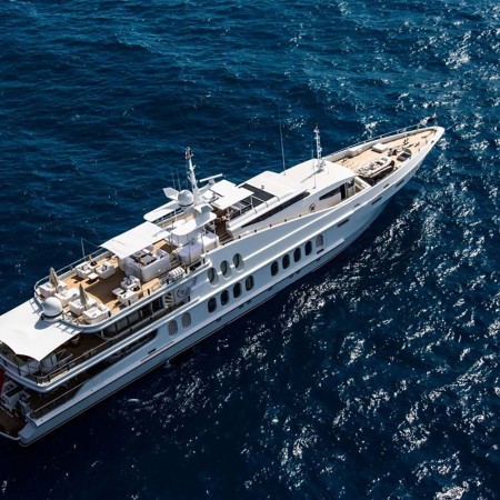 Oceana yacht charter