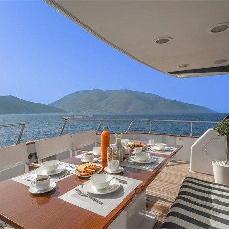 deck dining at Opera yacht