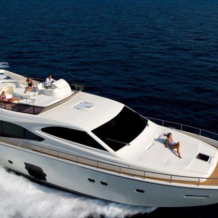 Orlando L Ferretti yacht